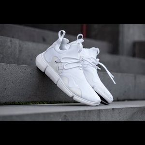 Nike pocket knife (brand new)